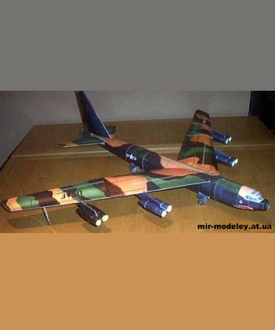 №10559 - Стратегический бомбардировщик Boeing B-52 Stratofortress