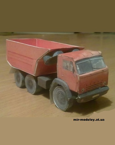 №12774 - КамАЗ 55111 (Конверсия Oktan) из бумаги