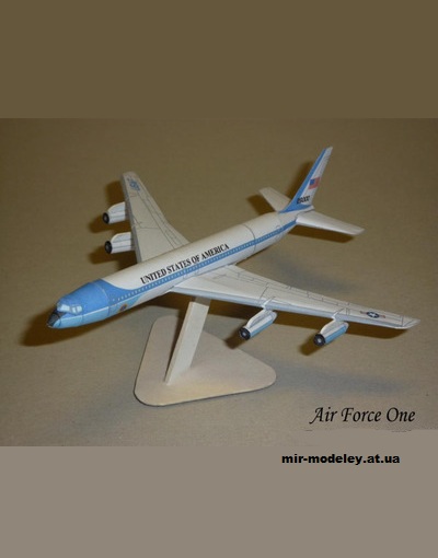 №12973 - Boeing B707 Air Force One (Bruno VanHecke) из бумаги