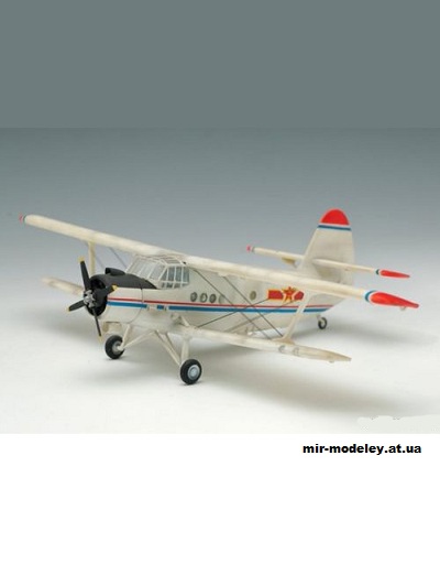 №12955 - Ан-2 ВВС КНР / An-2 Chinese PLAAF with Skis (Bruno VanHecke - TigerTony100) из бумаги