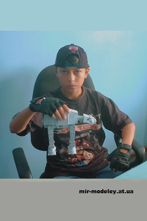 №13088 - Шагоход AT-AT из фильма Звездные войны / Star Wars (Моделятко) из бумаги