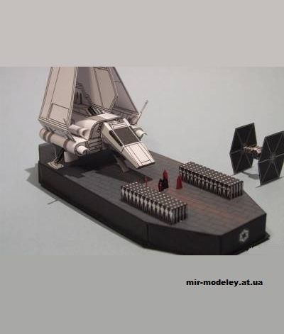 №13126 - Emperor arrives (PR Models) из бумаги