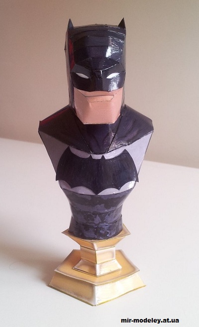 №13349 - Бюст Batman (Paper Inside) из бумаги