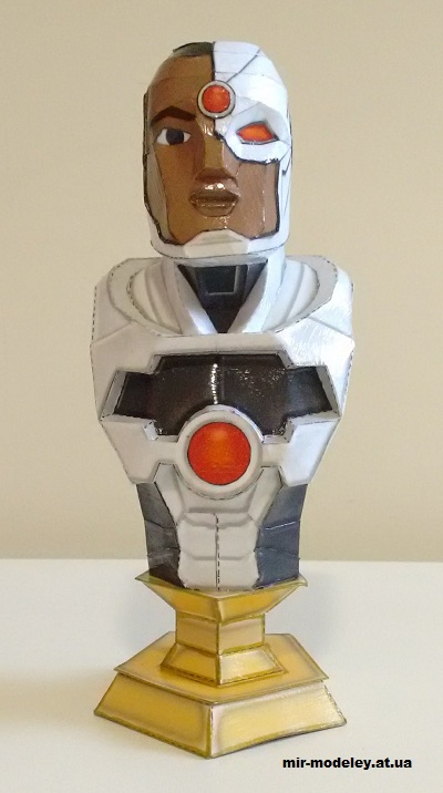 №13350 - Бюст Cyborg (Paper Inside) из бумаги