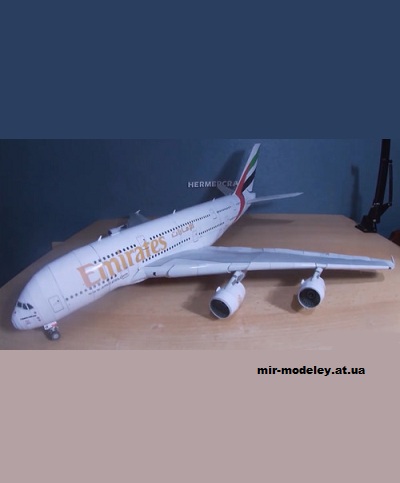 №13437 - Airbus A380-800 Emirates (Edwin Rodriguez) из бумаги