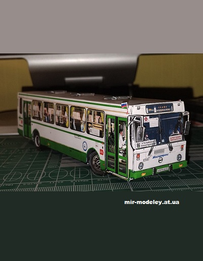 №13622 - ЛиАЗ-5256.40-01 №Е834АВ23 (Перекрас модели от Mungojerrie) из бумаги