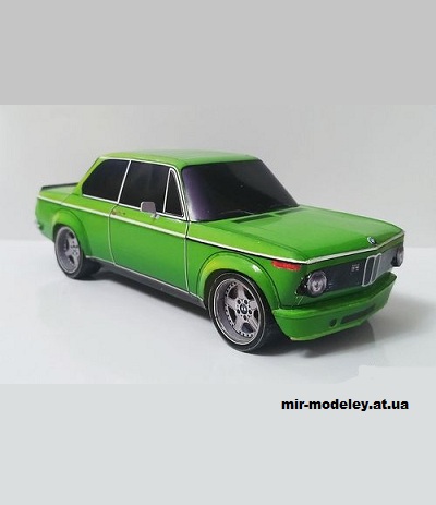 №14293 - BMW 2002 Turbo (МБА) из бумаги
