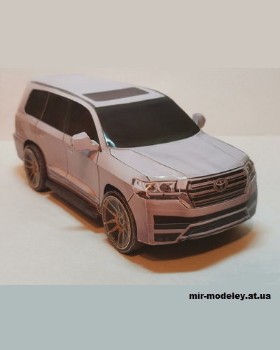 №14308 - Toyota Land Cruiser 200 рестайлинг (МБА) из бумаги