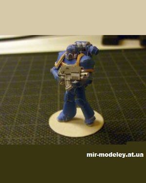 №14864 - Warhammer 40K Space Marine [Bruno VanHecke] из бумаги