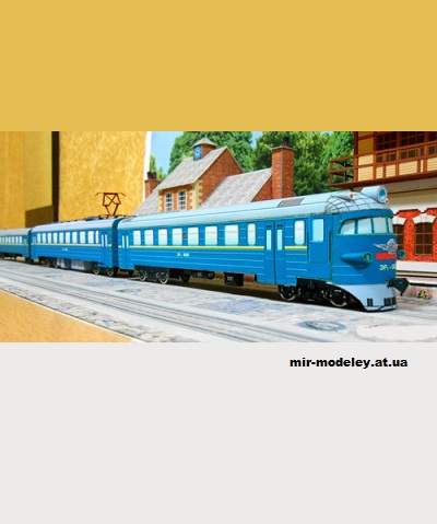 №1587 - Электропоезд ЭР2 (головной, прицепной и моторный вагоны) [Дегтярёв] из бумаги