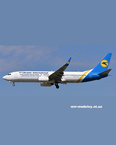 №15620 - Boeing-737-800 UIA из бумаги