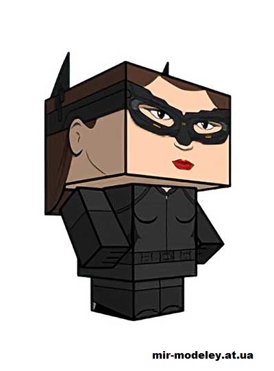 №15958 - Dark Knight Catwoman (cubeecraft) из бумаги