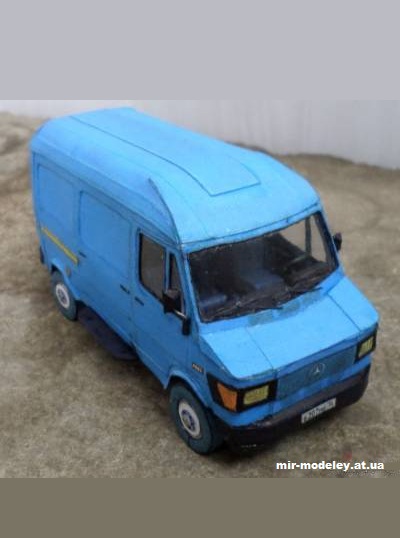 №1653 - Mercedes-Benz MB 210 D (Перекрас Elektron-Zenit) из бумаги