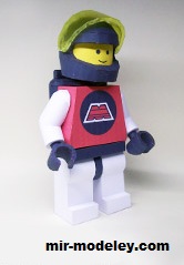 №17246 - LEGO M:Tron astronaut (Ninjatoes) из бумаги