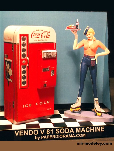 №17604 - Автомат по продаже кока-колы / Coke Machine Vendo (Paperdiorama) из бумаги