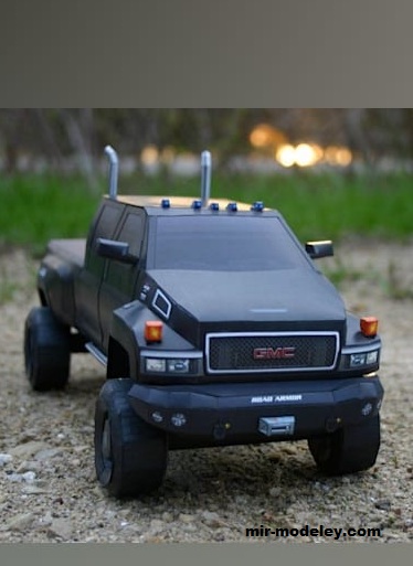 №17793 - Трансформер Айронхайд GMC Topkick C4500 (Project KITT) из бумаги