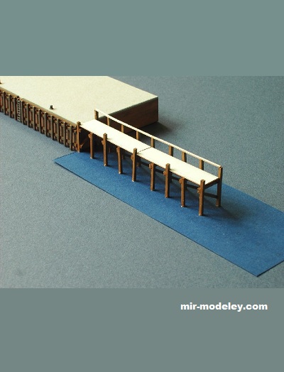 №17748 - Wooden Pier (Paper Shipwright) из бумаги