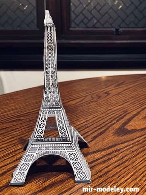№18099 - Эйфелева башня / Eiffel Tower (PaperToys) из бумаги