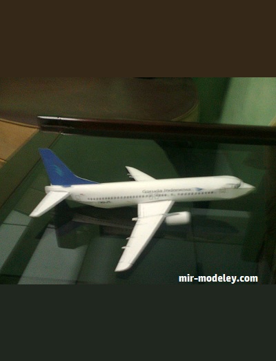 №18308 - B 737-400 Garuda Indonesia (ZRP Papercraft) из бумаги