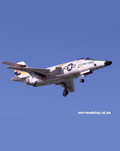 №2564 - Истребитель-перехватчик, истребитель-бомбардировщик McDonnell RF-101C Voodoo (TSMC) из бумаги