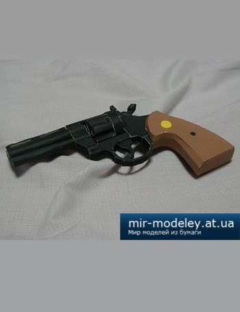 №2636 - Colt Python [Bongo Papercraft] из бумаги