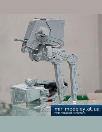 №5648 - AT-ST (Precise Papercraft) из бумаги